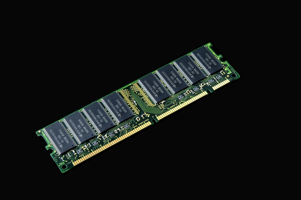 Módulo de memória RAM fabricado pela SK Hynix
