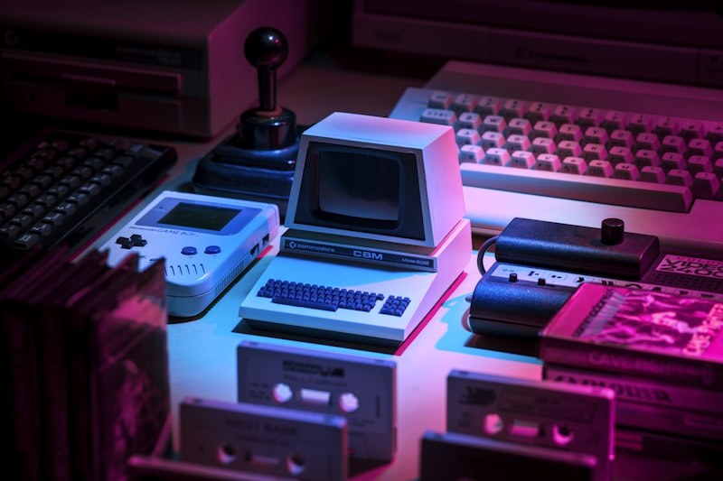 Computadores e consolas antigas — imagem de ilustração
