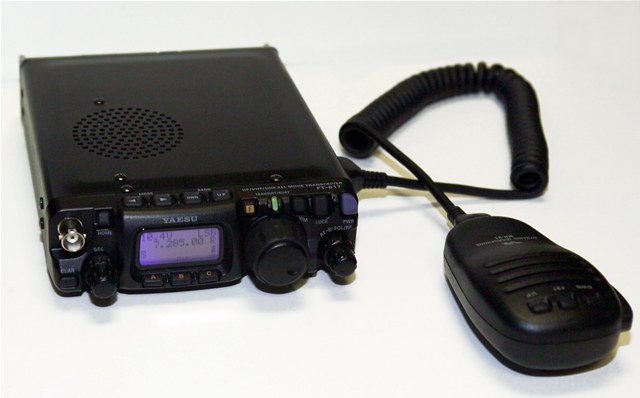 Yaesu FT-817